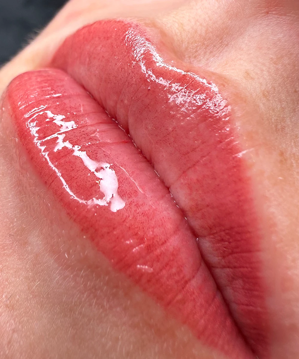 Lip Blush bij Lot's Beauty